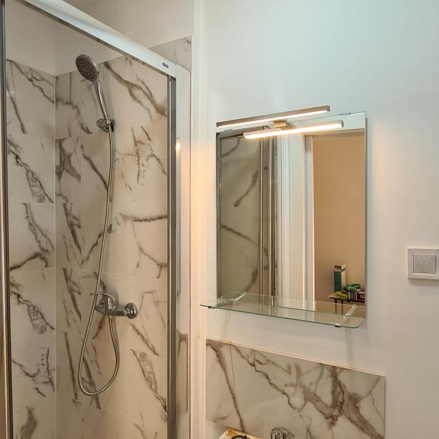 Hostal Vara מדריד מראה חיצוני תמונה
