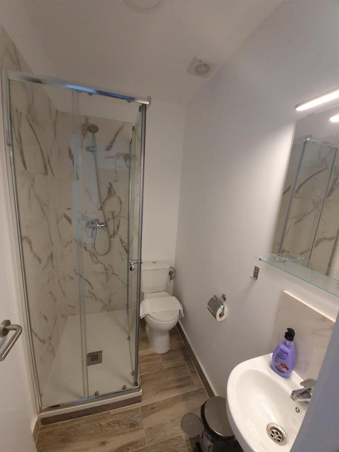 Hostal Vara מדריד מראה חיצוני תמונה