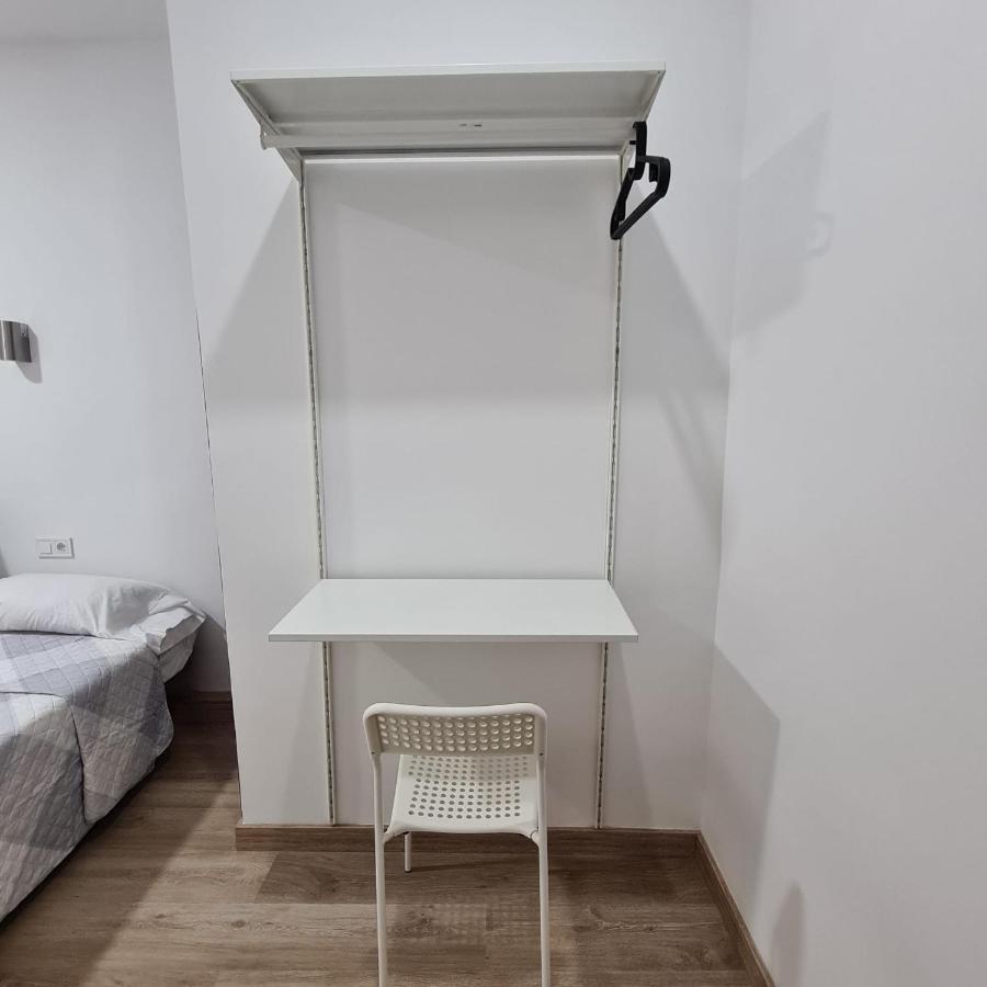 Hostal Vara מדריד מראה חיצוני תמונה